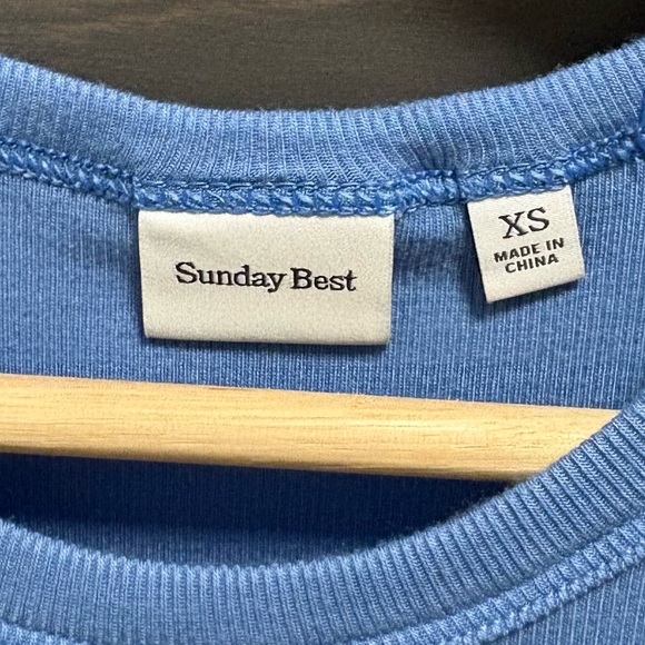 Aritzia - Sunday Best Tank - Picture 3 of 5